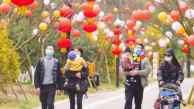 推优惠票、迎早春花海......各大景区花式玩转“就地过年”