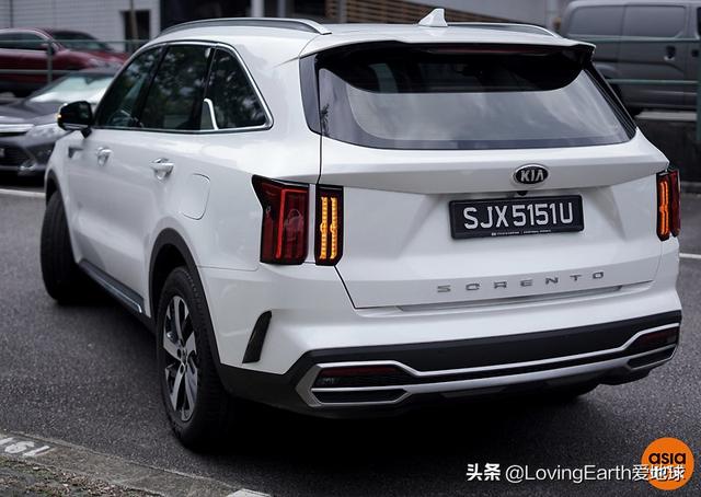 全新换代起亚索兰托：可以周末轻度越野的城市通勤7座SUV