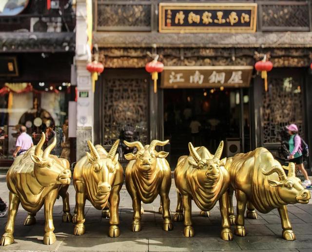 大师潜心非遗传承，金牛祈福春晚再现