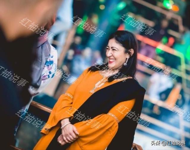 尼泊尔末代王妃近况：贬为庶民继续做慈善，人美心善被百姓爱戴