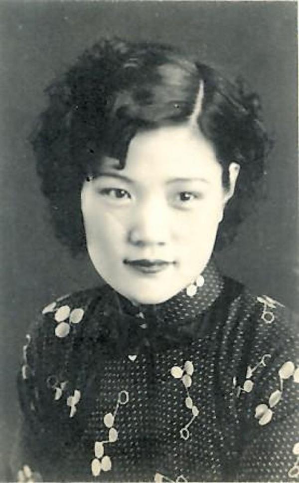 陷入三角恋的安娥，怀孕后却主动离开，多年后两人再续前缘