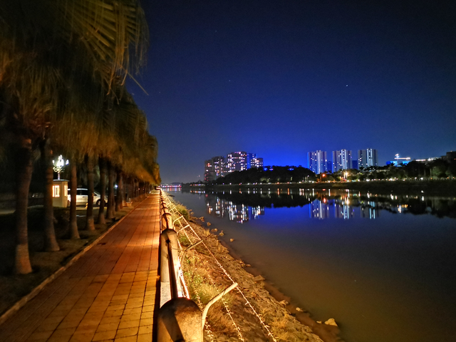 大年初一遥思千里之外的安陆与北京