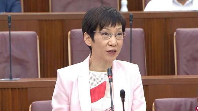 新加坡消费者从2023年起购买饮料须支付瓶罐押金