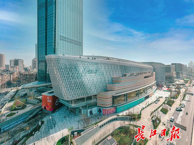 恒隆刷新首店进汉纪录，武汉国际化能级大幅提升