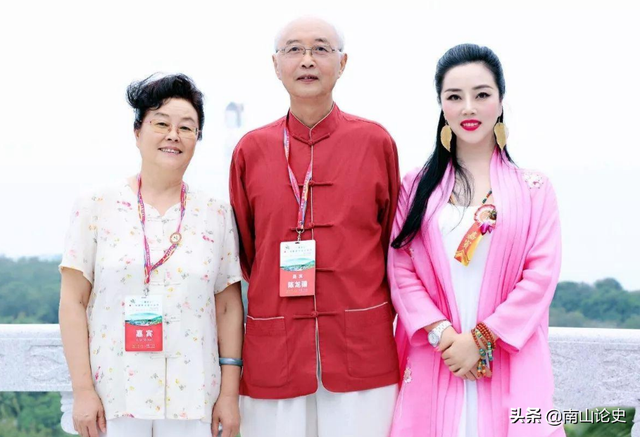 论陈龙骧拳术造诣，功夫练到“大松大软”，实力高达国术7段