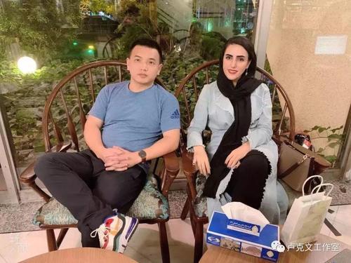网红写手卢克文纵论天下：与国同行，与世界共舞
