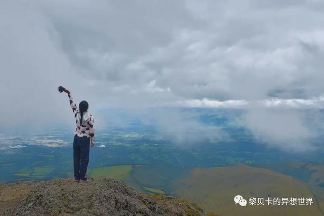 28岁年薪百万裸辞、30岁从零开始、46岁跑马拉松......她们也太敢了