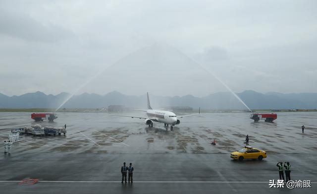 五星航空来渝！新加坡航空“重庆-新加坡”客运航班正式首航