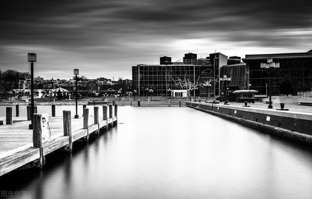 预警！新加坡港口集装箱拥堵，最长等待时间已经超过6天