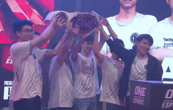 DOTA2-Major：IG决赛让二追三逆转EG拿下冠军