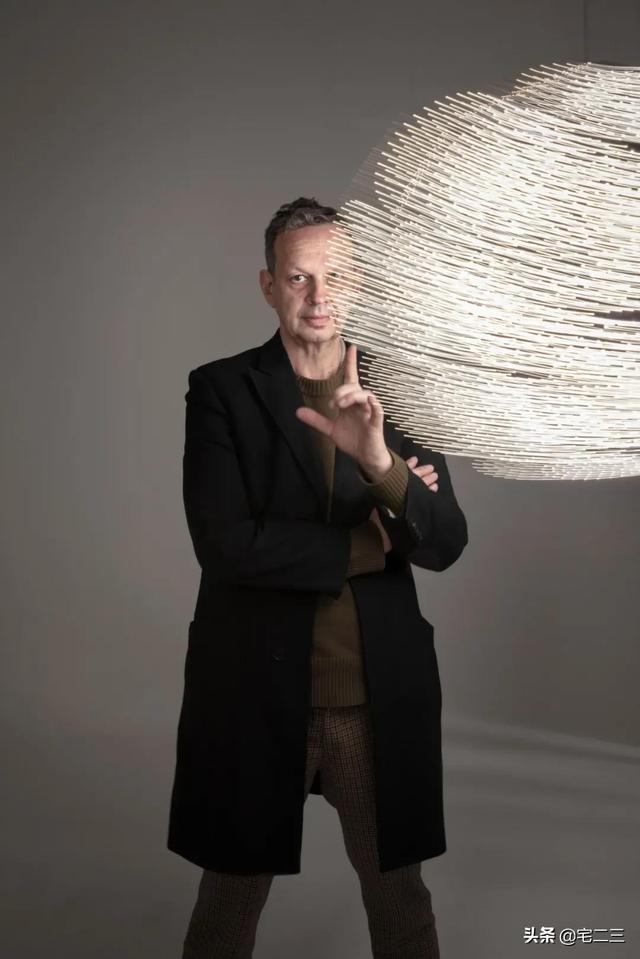 Tom Dixon×成都连卡佛：英国鬼才设计师的超现实空间