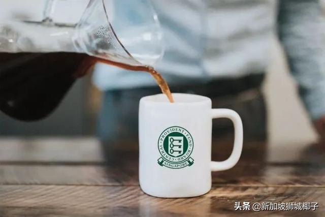 移民新加坡后，难道我以后还要回中国养老吗？