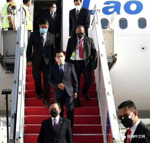 敏昂莱抵达印尼出席东盟会议，东盟特别峰会能否探出缅甸出路