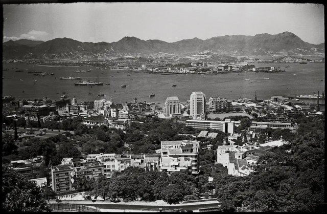 他的照片封存了1950年代香港的岁月时光