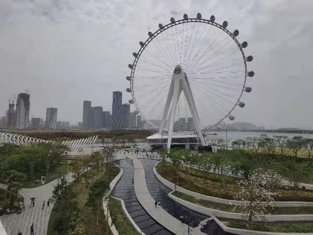 点亮湾区新地标！“湾区之光”摩天轮开放迎宾啦