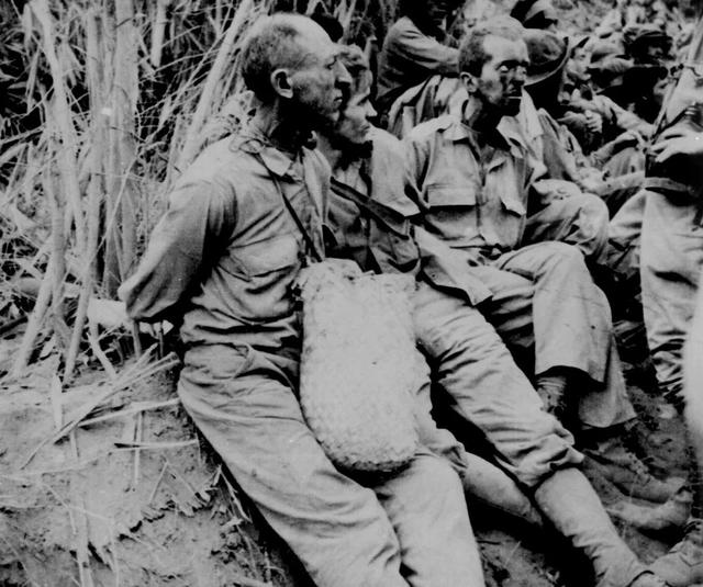 日军屠杀新加坡华侨：新加坡屠杀