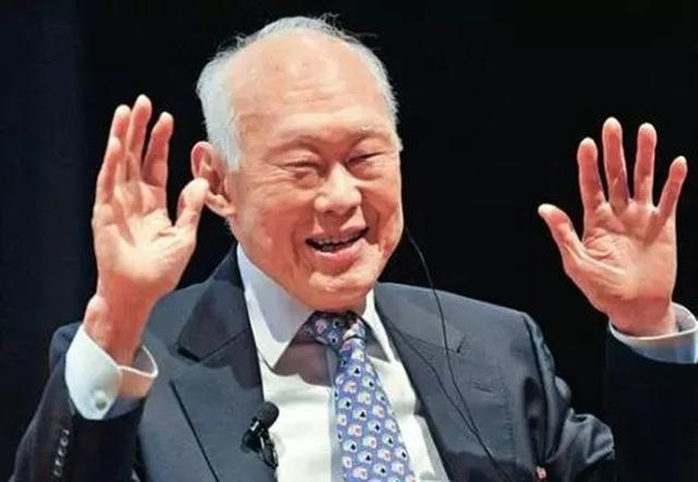 新加坡：李光耀父子执政60年，为何西方能容忍李氏家族？