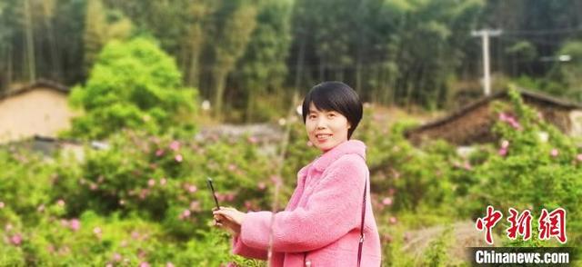 福建驻村书记杨雪梅：白云深处，有我青春之歌