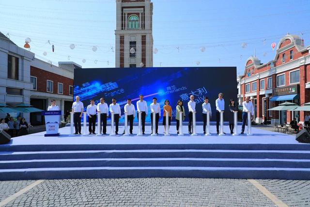 成都国际铁路港：近30个亚蓉欧国家（商品）馆集中开门迎客