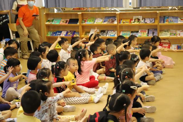 童年科技走进校园：深圳伊顿国际幼儿学校