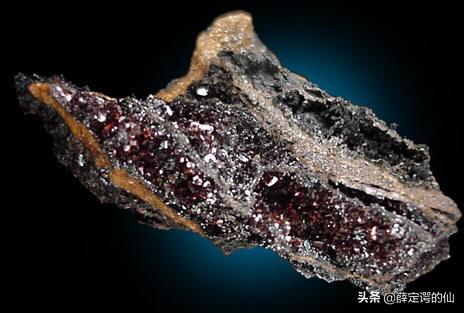 新加坡铁矿石期货暴涨9%迎接周一，发生了什么？