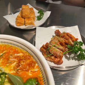 瞬间被治愈！河内生+熟牛肉粉、新加坡叻沙鸡丝汤粉，每次都吃到光盘