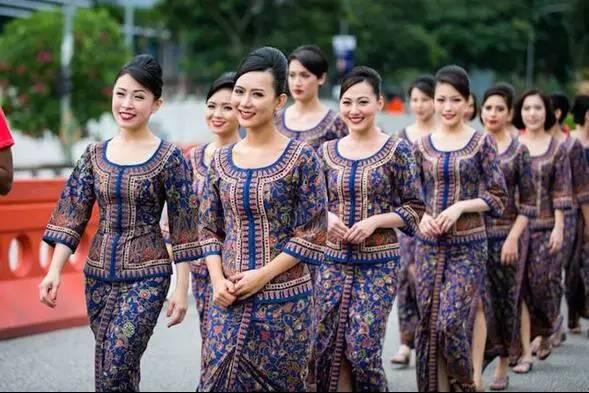 各国空姐对比：新加坡特色，俄罗斯惊艳，印度是空妈，中国最美
