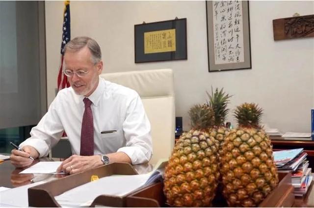 撑独不忘谋私！美国将武器和莱猪捆绑出售，霸凌台湾，见死不救