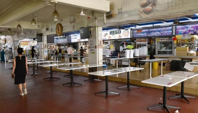 新加坡食阁禁止堂食，看到各路大神吃饭的神操作莫名心酸