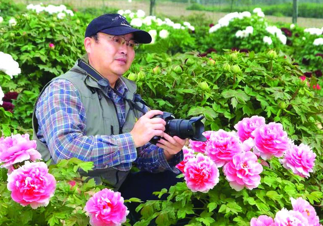 ​用一生探索艺术——全洪江的艺术人生