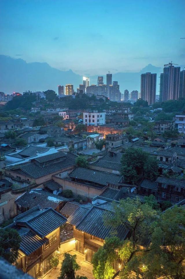 诚迎八方客，恰似故人来。榕城有福之州欢迎您