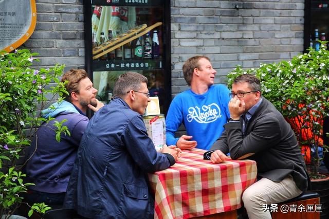 亚洲一线城市排名，领先重庆，超越杭州武汉，成都为何这么强？