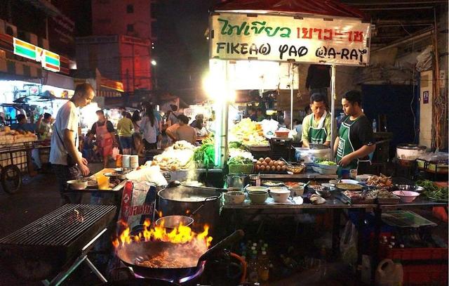 那些必尝曼谷街头美食，打卡圣地