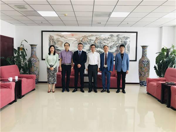 新加坡乌节国际中国区总裁专程拜会中国天津市归国华侨联合会