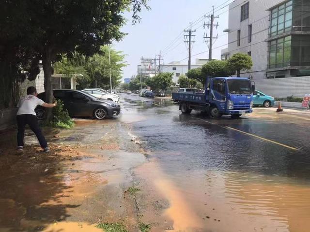 台湾56年最严重旱情：降水绕着台湾走，日月潭变草原，台积电缺水危及全球芯片，民进党却只会祈雨