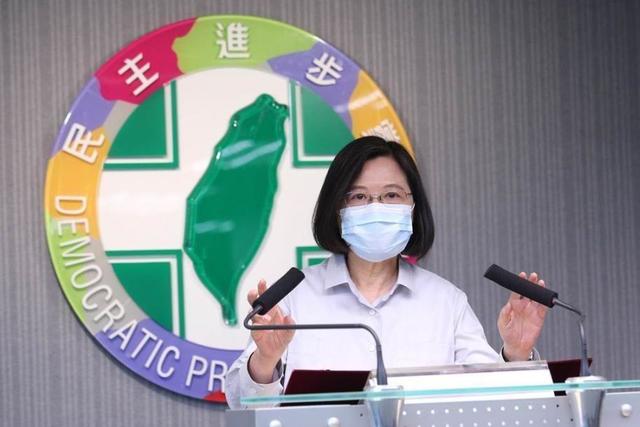 连亲信都涉黑，蔡英文能解决民进党“黑道化”问题吗？丨台湾一周