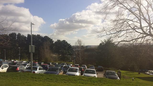 去英国学习教育类专业，选TESOL 还是 Education比较好？