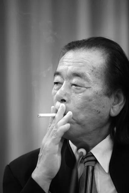 世界著名艺术大师丁绍光