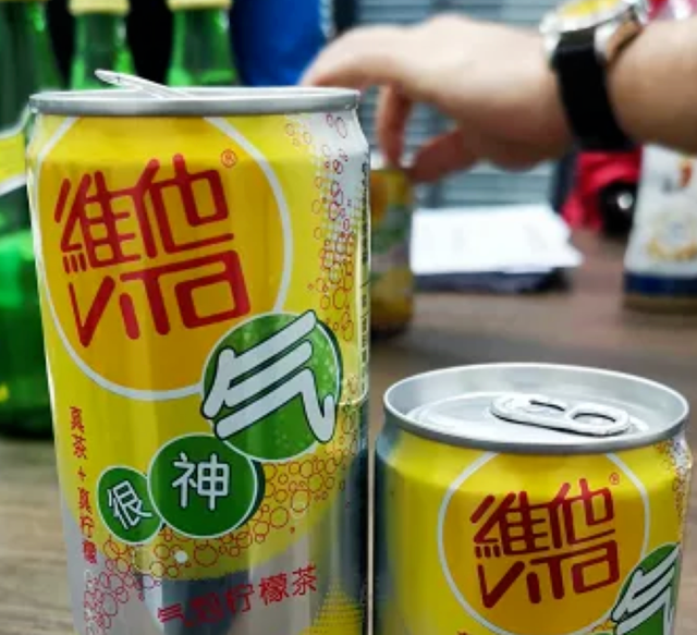 年赚40亿，却被骂难喝！让广东人上瘾的网红鼻祖，为何能火30年？