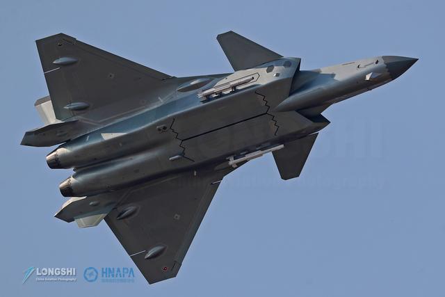 五国外长密集访华，美国恼羞成怒，军舰逼近浙江，解放军毫不畏惧