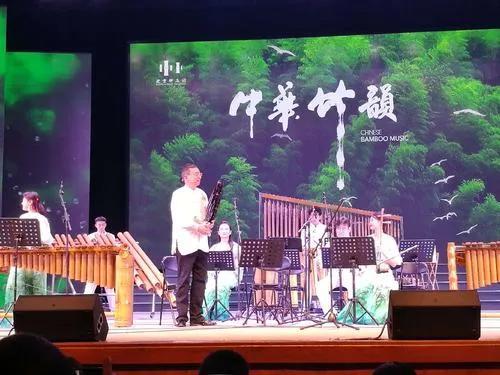 火车进侗乡，伊永仁简历-国家一级演员，笙演奏家