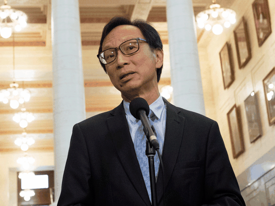 加拿大参议员奉劝加避免以“种族灭绝”为借口批评中国：“这些事加拿大自己才做过”