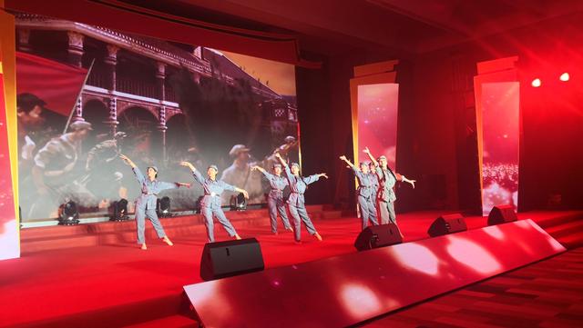 福建莆田东吴港区，这场文艺汇演很“红”