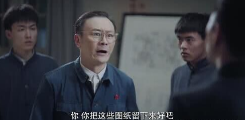 央视版《笑傲江湖》20年了：有人活成“京圈公主”，有人已离世