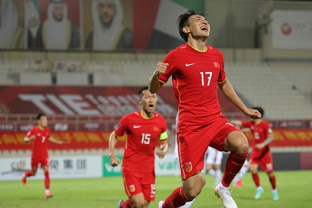 有过中超执哨经历的新加坡裁判塔奇将担任国足vs叙利亚主裁判