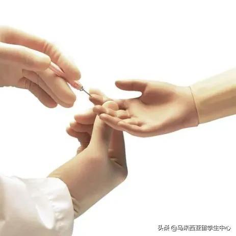 去马来西亚留学，选择护理专业怎么样？