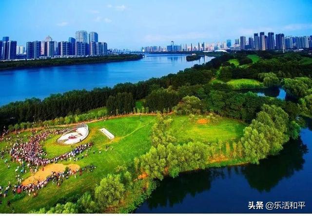 品质和平 浑河两岸文化活动：沈阳郎朗钢琴广场6月27日音乐会预告