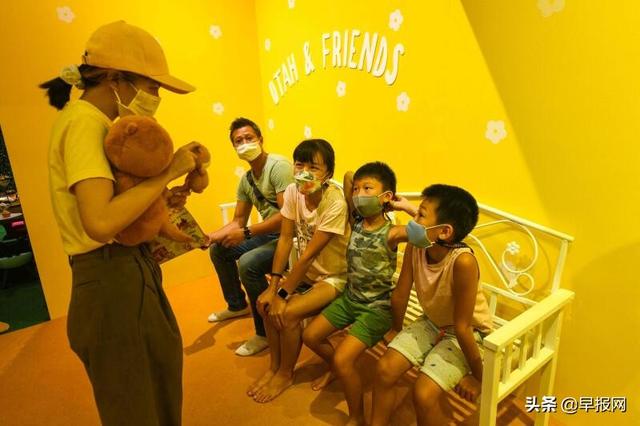 英语取代华语 成新加坡人家中最常说语言