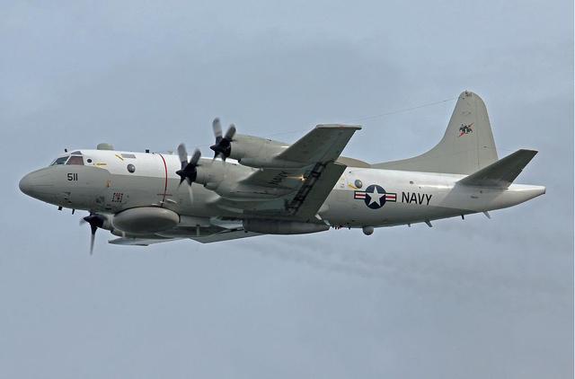 美侦察南海也没用，东盟外长同到访，王毅六大建议灭了美国威风