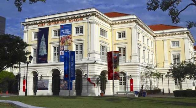 亚洲文明博物馆举办服装展览，首次展示新加坡当代时尚作品